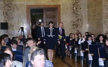  Кьовеши беше в България през 2015 г.