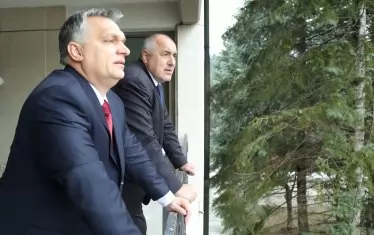  ...и приятел на Орбан