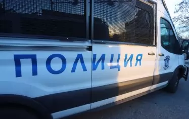 Трима от задържаните в Куклен остават в ареста