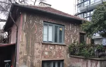 Къщата, в която е извършена кражбата на картините на Владимир Димитров-Майстора.