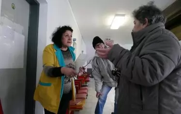 Сега експертните комисии оценяват колко нетрудоспособен е човек, а майките на деца с увреждания искат точно обратното. 