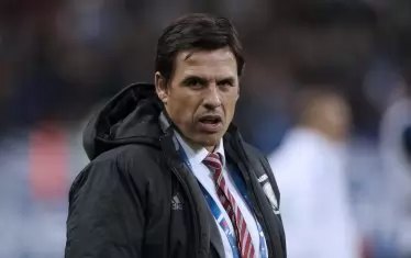 Надеждата в "Съндърланд" се появи, макар и крехка, с назначението на Крис Коулмън за мениджър. Но скоро отново угасна, макар уелският специалист да бе приет като герой.