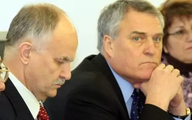 Като гл.прокурор Филчев искаше председателят на ВКС Григоров да бъде разследван за корупция. Григоров разпространи подправен документ за психично заболяване на Филчев.