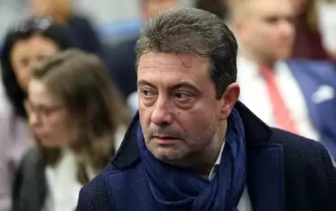 Обещанията на Константин Каменаров да направи БНТ привлекателна за рекламодателите си останаха само обещания.