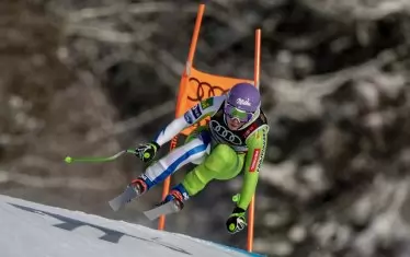 Илка Щухец се спуска устремно към второто си поредно злато от световни първенства в най-скоростната дисциплина.