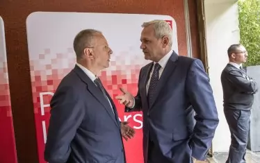 Ливиу Драгня даде инструкции на Сергей Станишев на конгреса на ПЕС в Мадрид.