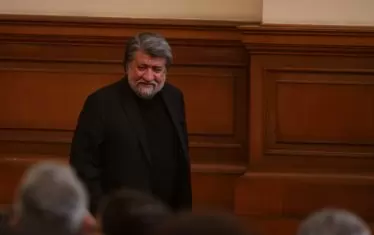 Рашидов похвали Захариева, че развива дружбата с Русия