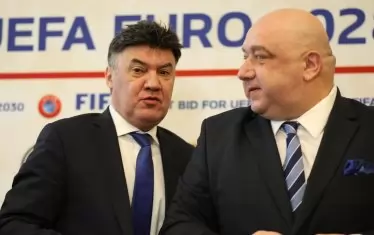 В един момент комуникацията между спортния министър и шефа на БФС бе отлична, а в следващия отношенията охладняха рязко и се стигна до пълен разрив.