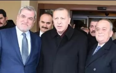  През февруари т.г. Касим Дал се разходи до Едирне, за да участва в митинг на партията на турския президент и да му пожелае „да получи заслужена подкрепа от турския народ". 