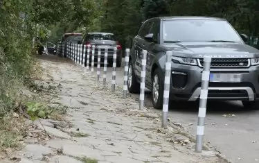 Разширяването на зелена зона в "Лозенец" е удобен повод за нови и нови анекси към договорите.