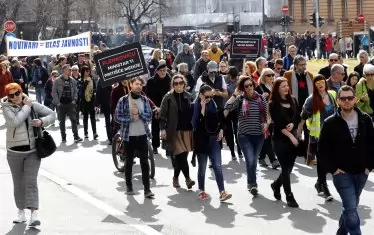 Журналистите в Хърватия излязоха по улиците в столицата Загреб на протест срещу проблемите, с които се сблъскват, докато се опитват да си вършат работата.