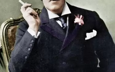  За англичаните и американците Оскар Уайлд написал, че са две нации, разделени от общ език.