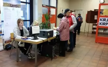 В средата на април финландците ще гласуват на парламентарни избори и тогава ще стане ясно дали ходът на Сипиля е бил успешен.