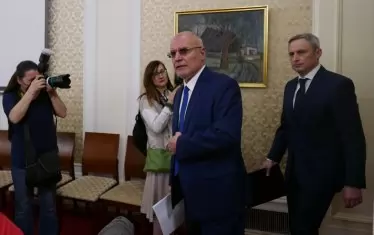 Управителят на БНБ поиска нов мандат за Радослав Миленков 