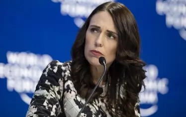 Джасинда Ардърн