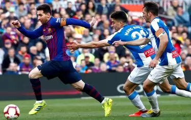 Испанската Ла Лига, в която играе Лионел Меси, слезе до трето място в класацията.