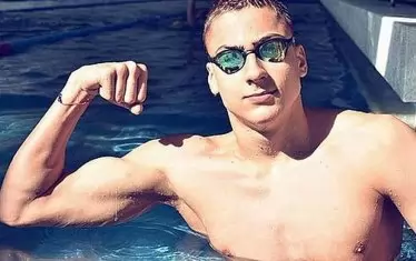 Йосиф Миладинов подобри националния рекорд на Антъни Иванов и ще плува заедно с него на световното първенство в Корея