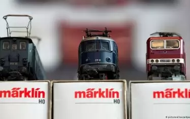 Фирмата "Мерклин" e най-известна сред любителите на железопътни модели. 