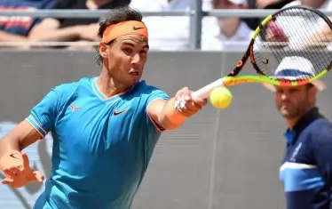 Рафаел Надал беше безмилостен срещу Жереми Шарди и даде само един гейм на французина.