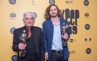 Иван Налбантов (вляво) бе отличен за цялостен принос.