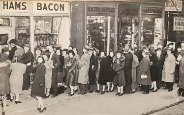 Опашка за шунка и бекон във военновременен Ню Йорк

