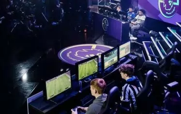 Мачовете в "Гфинити Арина" в Лондон бяха излъчвани директно на сайта на Премиър лийг.