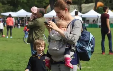 Първоначалният замисъл на проекта беше да помогне на майките да се върнат по-бързо на работа, особено ако за детето им няма място в детска градина.