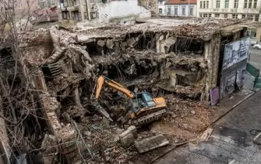 Росина Пенчева - "Багер падна в битка с къщата на ген. Рачо Петров", 2017