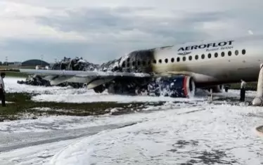 Самолет "Сухой Суперджет 100" претърпя инцидент