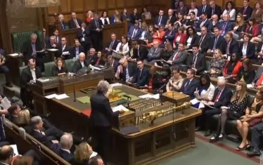  Британските депутати блокираха работата на правителството за Брекзит. 