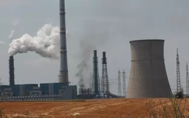  Пожарът в теца вчера се виждаше отдалеч. В ранния следобед пламъците бяха овладени.