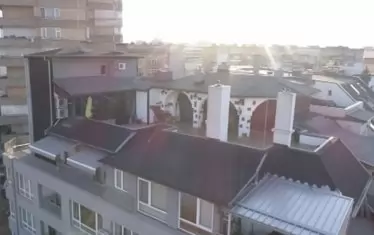 Както му бе сменен сертификатът по спешност, така и нотариалният акт за прословутата тераса бе спешно пренаписан.