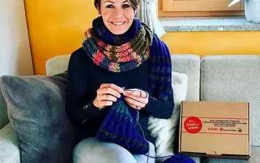  ... и плете за удоволствие и пари.