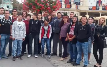 Ученици от професионалната техническа гимназия "Стамен Панчев" в Ботевград.