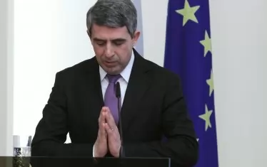 Според Плевнелиев още имаме шанс за "Фолксваген" - винаги може да бием турците по ниски заплати.