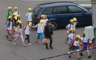 От учителите се очакват да разчупят методите на преподаване и да прилагат принципа "учене чрез преживяване".