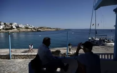 Сириза изгуби доверието на средната класа, което е причина и за изборния й провал, смятат анализаторите.