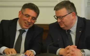  Правосъдният министър Данаил Кирилов не смята да се възползва от правото си да предлага кандидат за мястото на Сотир Цацаров.