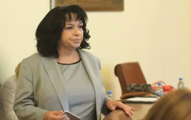 Кабинетът пак ще разваля договора с "Марица-изток 3"
