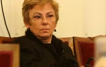  Юлия Ненкова