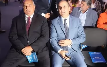 Не личи Борисов и Цветанов да са драматично скарани.