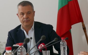 Делото за шефския стол в БНТ тръгна към финал