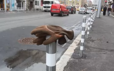 Колкото повече, толкова повече - принцип при подмяната на нови стълбчета с още по-нови.