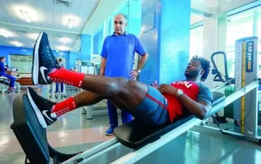 Като играч на "Суонзи" националът на Кот д`Ивоар Вилфрид Бони посети "Аспетар" през април 2018 г. във финалната фаза от своята рехабилитация след претърпяна операция на лявото коляно.