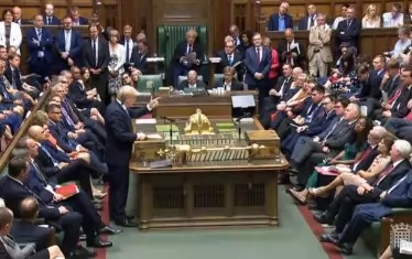 Борис Джонсън говори пред депутатите в парламента при встъпването си в длъжност като премиер, след като бе избран за лидер на Консервативната партия.