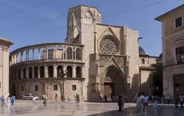 Но тази катедрала във Валенсия съхранява един от претендентите за оригиналния Свети Граал, от който са се черпили на Тайната вечеря. 