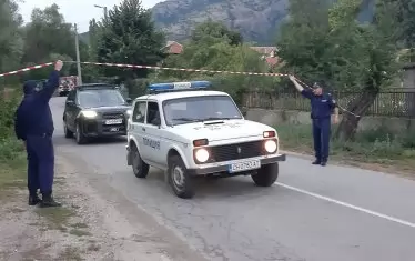 Заради трагедията село Сотиря бе под блокада от полиция, жандармерия и Гранична полиция.