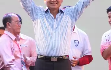 Таксин Шинаватра