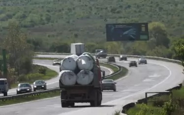  София забрави гледките на балиран боклук и споровете къде да се складират и транспортират, но пък вече се "радва" на огромна запрашеност и непоносим за дишане въздух в отделни дни. 