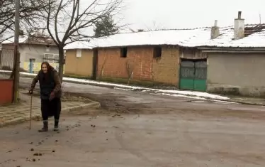  Северозападна България е с много голям спад в броя на населението. 